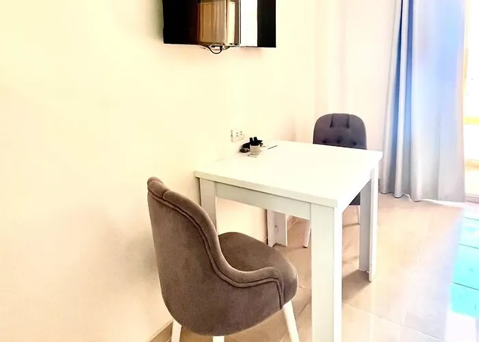 Apartman New With Free Access *